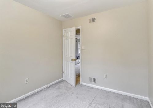 800 Rosemere Ave, Silver Spring MD 20904-3020 exterior