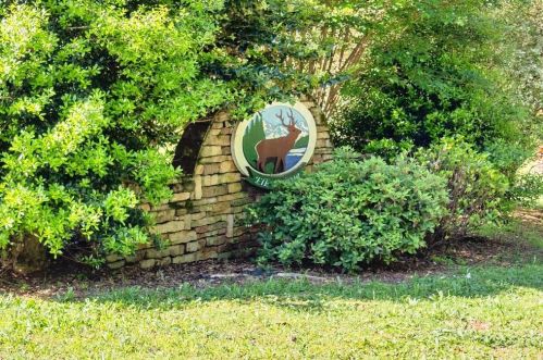 149 Elk Grove Dr, Auburn GA  30011-3257 exterior