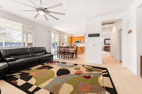 4256 Pondhill Ct, Riverside CA  92505-3464 exterior