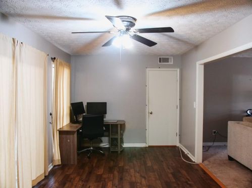 1408 Cumberland Ct, Smyrna GA  30080-8658 exterior