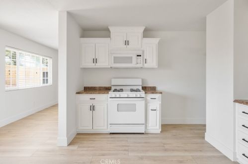 7415 Lincoln Ave, Riverside CA  92504-4623 exterior