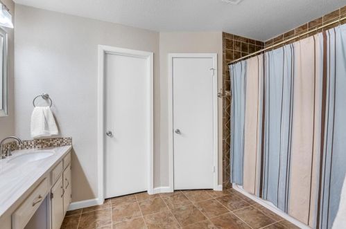 8002 Downing St, Austin TX  78759-3634 exterior