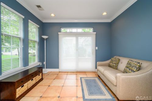 10 Monaco Dr, Trenton NJ  08691-3749 exterior