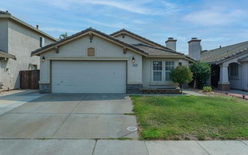 8439 Newby Way, Elk Grove, CA 95624-4103