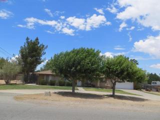 17778 Sultana St, Hesperia, CA 92345-6556