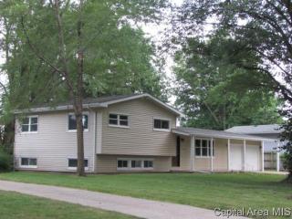 332 Wagon Wheel Ln, Chatham, IL 62629-1540
