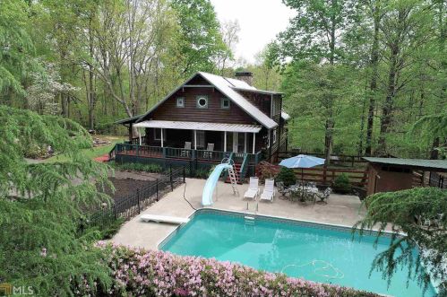 195 Deer Trl, Cleveland, GA 30528-5510