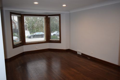 5421 Oak Park Ave, Chicago, IL 60656-2125