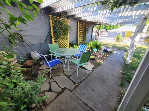 7701 Wooddale Way, Citrus Heights, CA 95610-2638