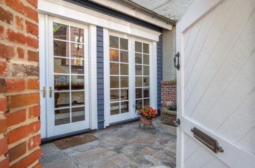 1122 Fuller St, Cincinnati, OH 45202-1715