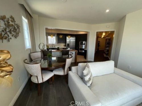 670 Caruso Ave, Glendale CA  91210-1519 exterior