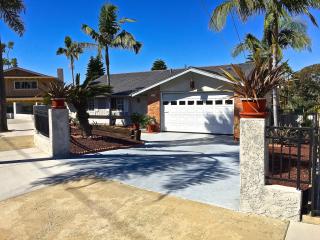 2166 Saratoga St, Oceanside, CA 92054-3538