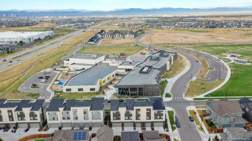 10353 58th Ave, Denver CO  80238 exterior