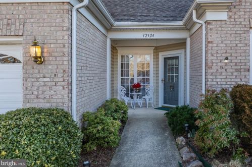 12324 Macrina Ct, Woodbridge, VA 22192-2366