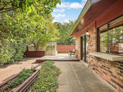 2602 Holy Cross Ln, Garland TX 75044-4673 exterior