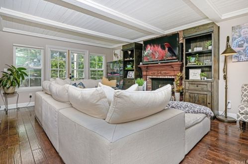 231 Summertree Rd, Anaheim CA  exterior