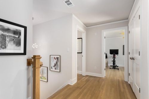 935 Landmark Dr, Atlanta GA  30342-2405 exterior