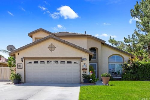 1420 Genoa Ln, San Jacinto, CA 92583-5260
