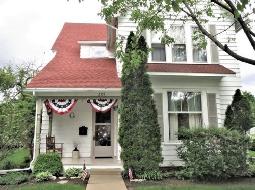 201 Congress Ave, Stratford, IL 61064-1406