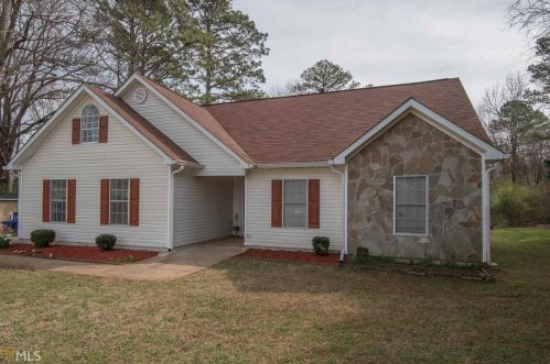 55 Clyde Taylor Pl, Newnan, GA 30265-2277