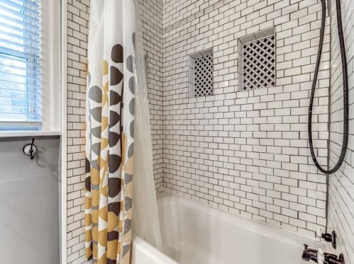 2324 Lotus Ave, Fort Worth TX  76111-1645 exterior