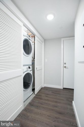 747 20th St, Philadelphia PA  19130-2003 exterior