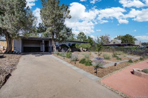 8721 Hopkins Dr, Denver CO  80229-8201 exterior