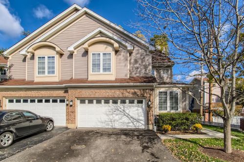 3814 Ashley Ct, Rolling Meadows, IL 60008-1399