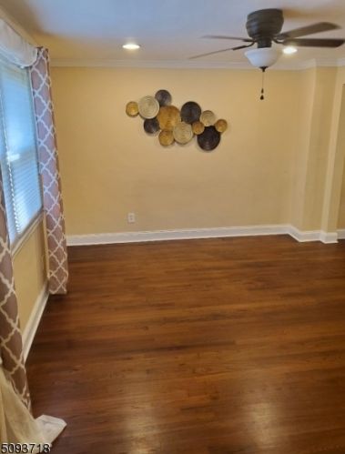252 Newman St, Metuchen, NJ 08840-2644