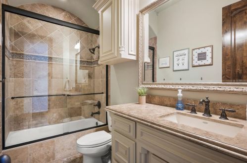 6300 Preferred Dr, Fort Worth TX  76179-8203 exterior