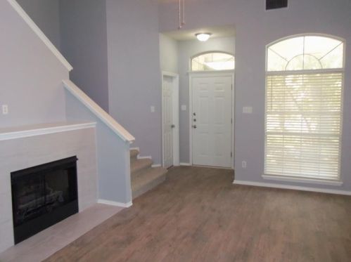 8316 Dulac Dr, Austin TX  78729-3777 exterior