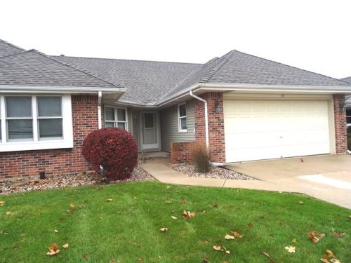 39 Fallcreek Cir, Boulder Hill, IL 60538-2166