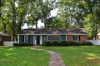 2014 Acker Dr, Albany, GA 31707-2518