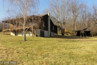 141 Watkins Ln, Maurertown, VA 22644-2060