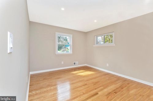 908 Devere Dr, Silver Spring MD 20903-1625 exterior