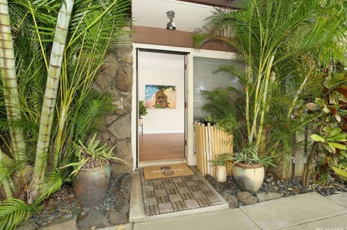 444 Lunalilo Home Rd, Honolulu HI  96825-1751 exterior