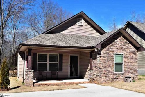 370 Bishop Hicks Ct, Inman, SC 29349-7197