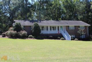 485 Valley View Dr, Winder, GA 30680-1424