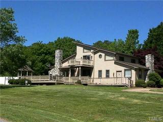 8413 Belgium Dr, Raleigh, NC 27606-9551