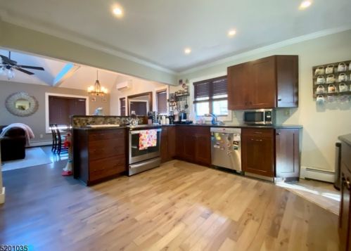 15 The Trl, Hackettstown NJ  07840-1771 exterior