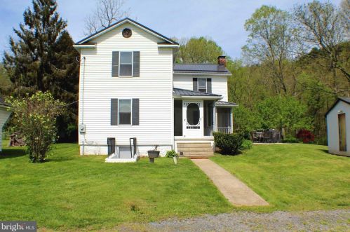4960 Slanesville Pike, Points WV  25437-3609 exterior