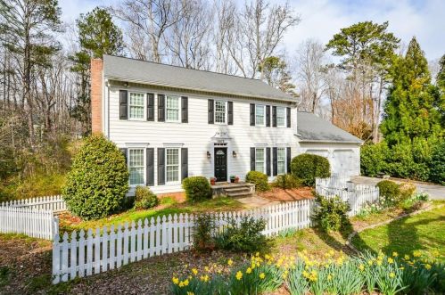 4675 Cornell Cir, Marietta, GA 30068-2005