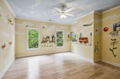 33 Habersham Cove Dr, Atlanta GA  30305-5402 exterior