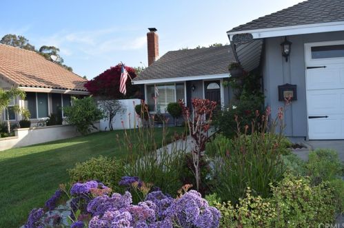 25625 Blossom Park St, El Toro, CA 92630-4608
