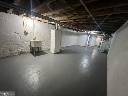 3625 11 St, Philadelphia PA 19148-0052 exterior