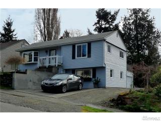 1275 Orchard St, Seattle, WA 98106-1943