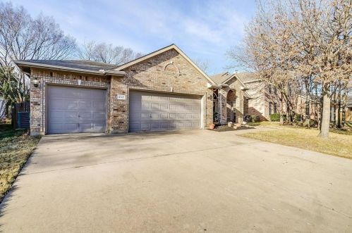 2117 Crestwood Trl, Midlothian, TX 76063-7676