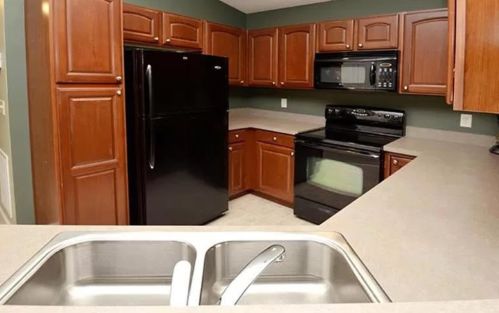7222 English Dr, Cincinnati OH  45244-3147 exterior