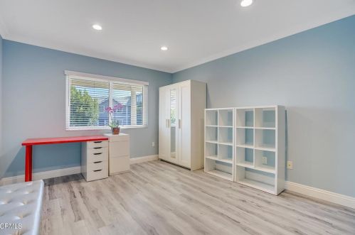 809 Lomita Ave, Glendale CA  91205-1617 exterior