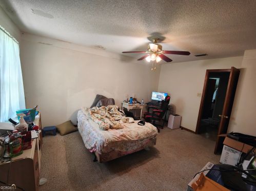 2609 Banks Cir, Valdosta, GA 31602-7243